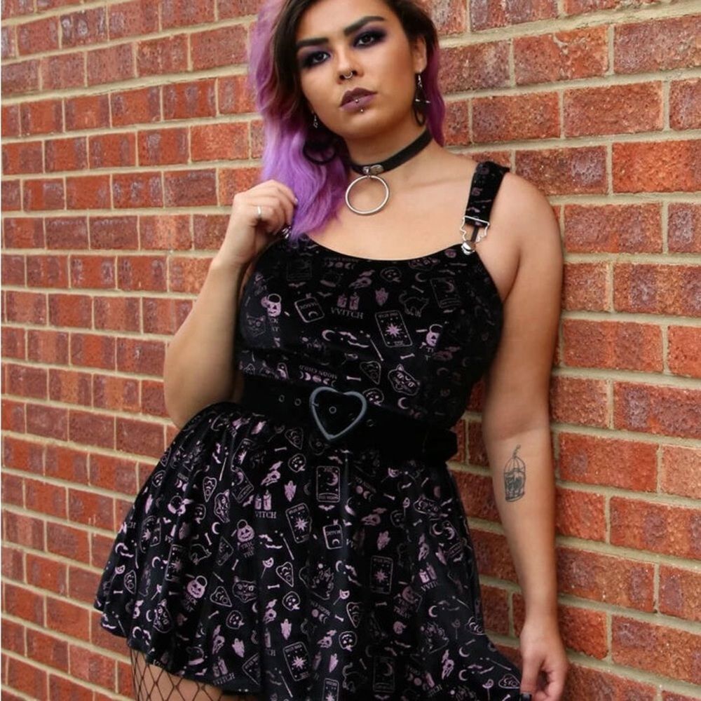 Collectif‎ Rochelle Spooky Velvet Skater Dress xs